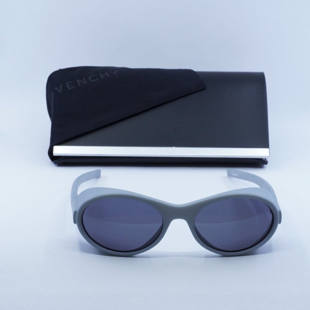 🕶️ New Givenchy GV40065I 20A  Sunglasses - Light Grey Frame, Grey Lenses - Picture 10 of 10